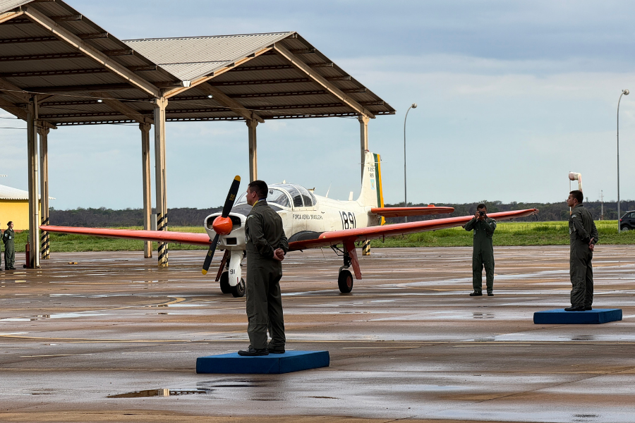 2º Esquadrão de Instrução Aérea tem novo comandante